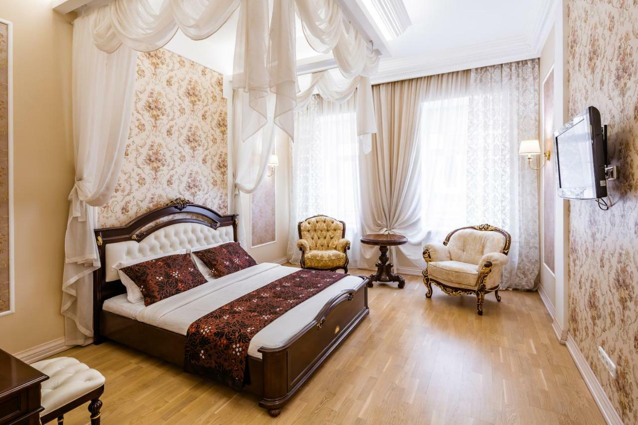 Romari Проспект Свободи 31 Lviv Dış mekan fotoğraf