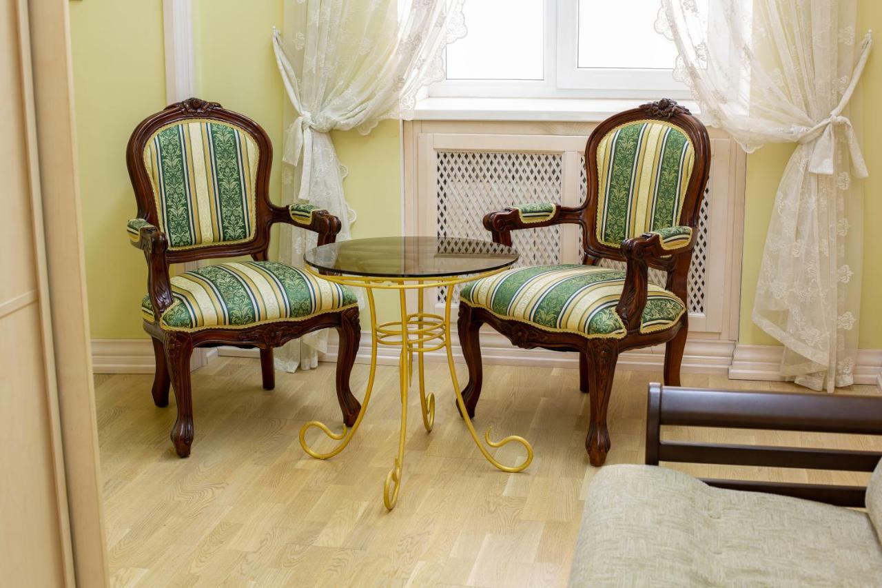Romari Проспект Свободи 31 Lviv Dış mekan fotoğraf