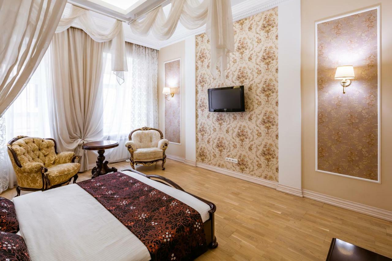 Romari Проспект Свободи 31 Lviv Dış mekan fotoğraf