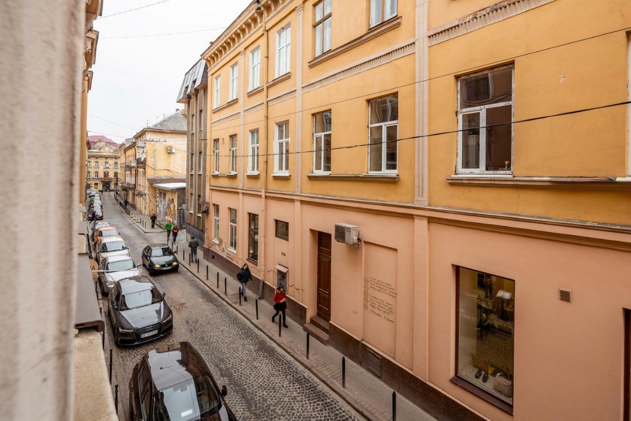 Romari Проспект Свободи 31 Lviv Dış mekan fotoğraf